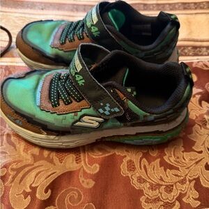 Skechers Kids' Pixelated Green and Brown Sneakers